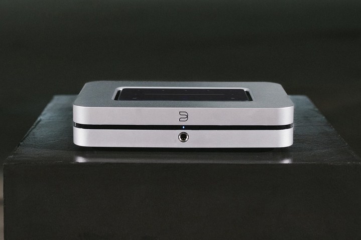 Bluesound Node X seen from the front.