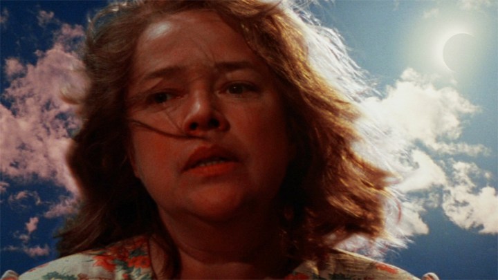 A woman looks concerned in Dolores Claiborne.