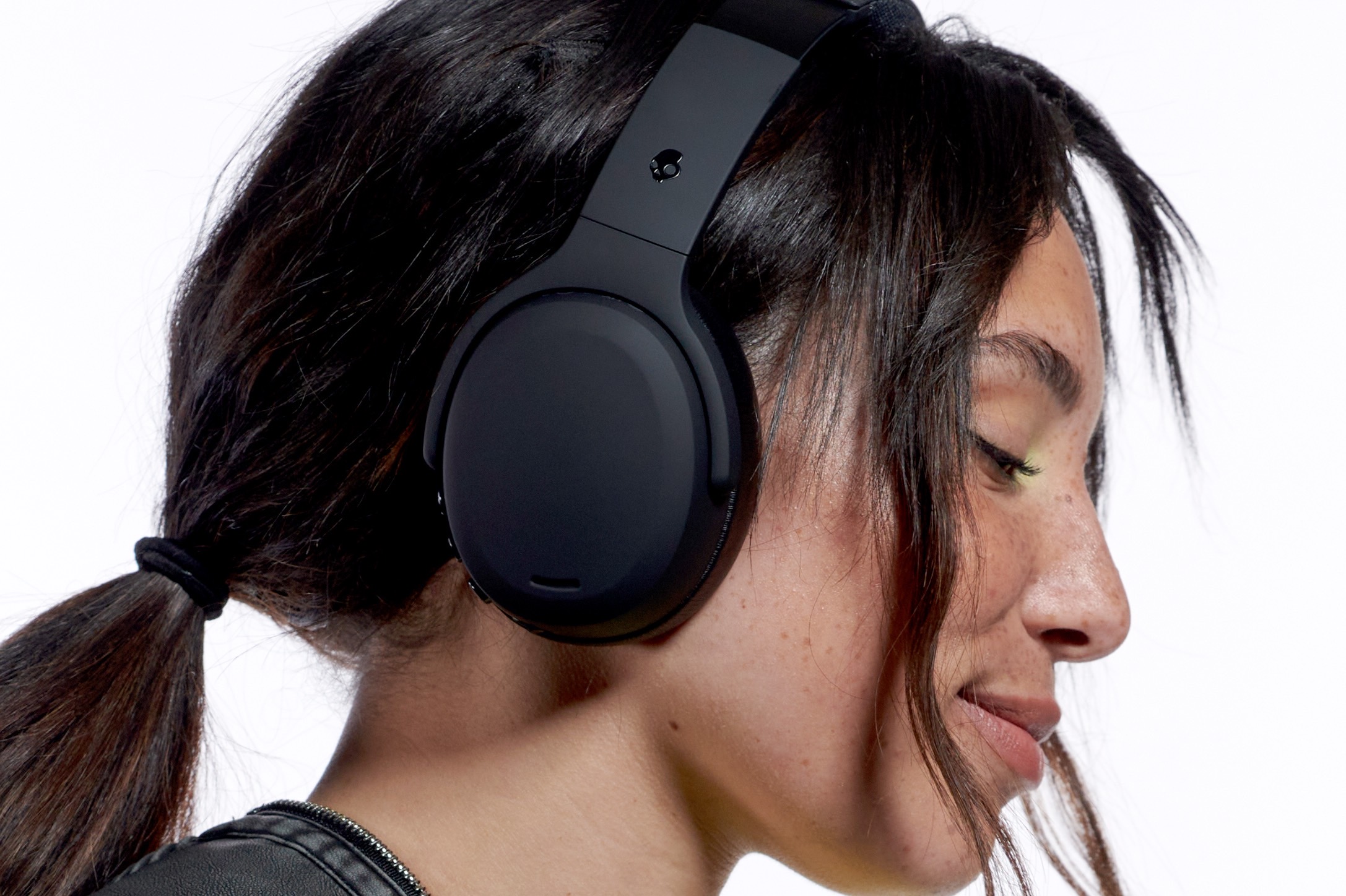 Skullcandy's Crusher ANC 2 costs less, packs more features - Vimarsana News