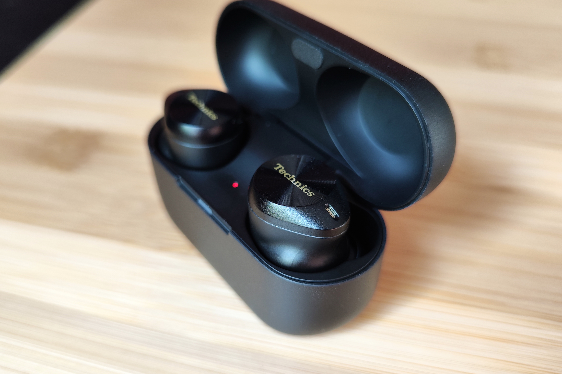 Technics EAH-AZ80 Review: Are These the Best New Earbuds of 2023