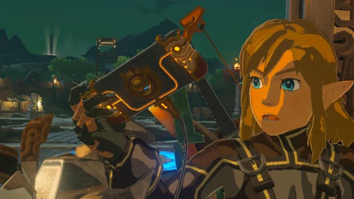 Link sostiene un Purah Pad en The Legend of Zelda: Tears of the Kingdom.