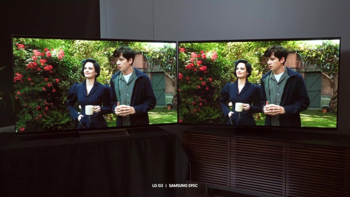 Uma cena de Miss Peregrine's Home for Peculiar Children é comparada em um LG G3 vs. Samsung S95C.