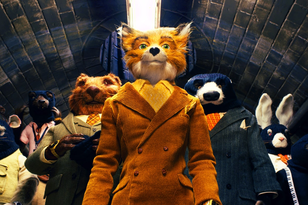 Fox, Badger e seus amigos estão todos juntos em um esgoto em Fantastic Mr. Fox .