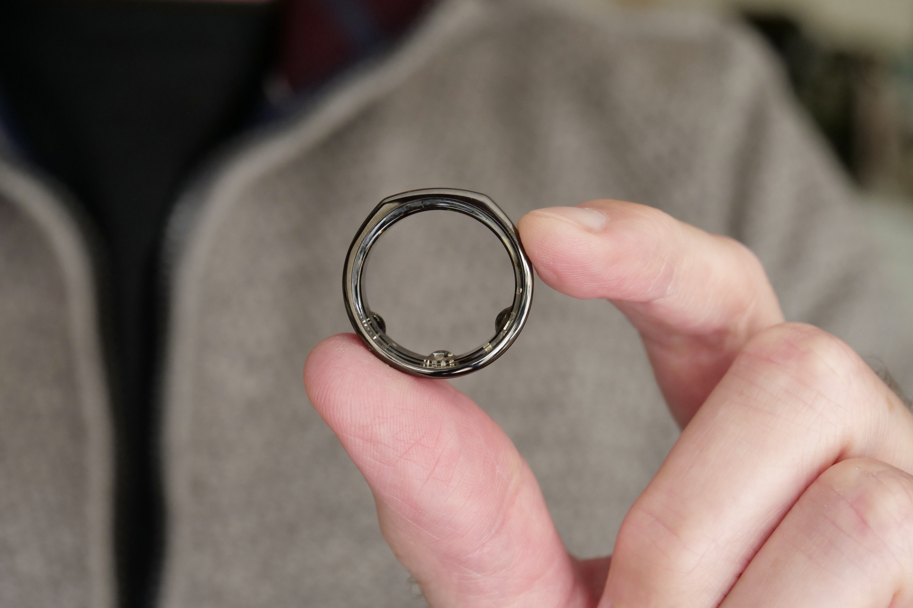 Oura's Fitness Ring Is Making Waves In The Wearables Industry | The  Healthcare Technology Report.