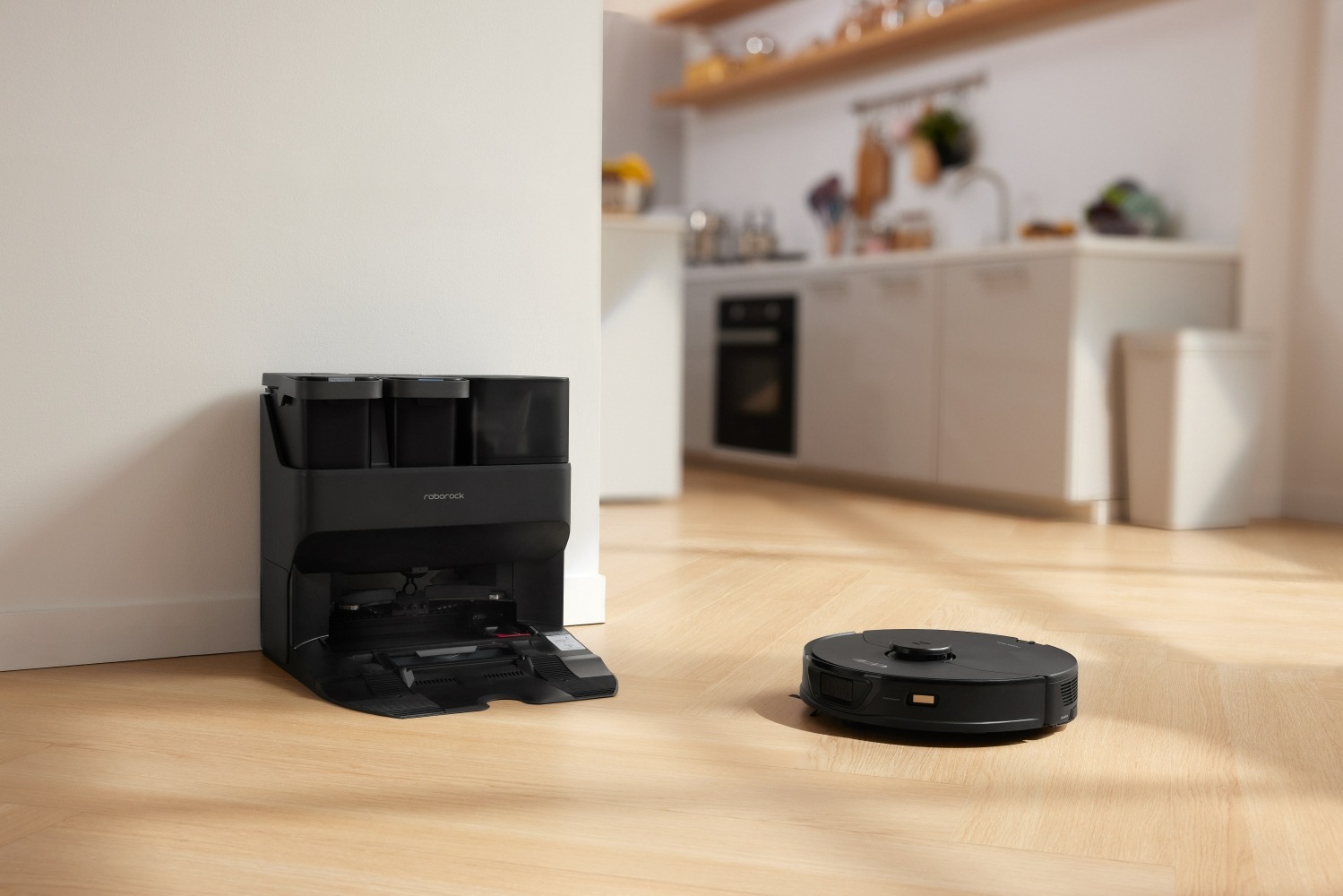 Hands-Free Robot Vacuums : s7 max ultra