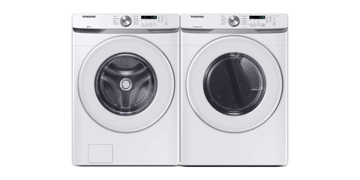 Conjunto de lavadora e secadora Samsung Front Load em um fundo branco.