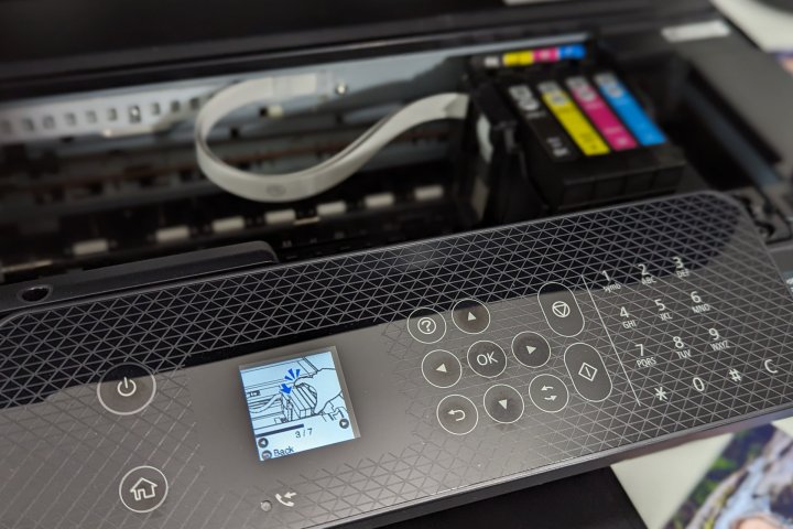 The ink replacement screen on a printer.