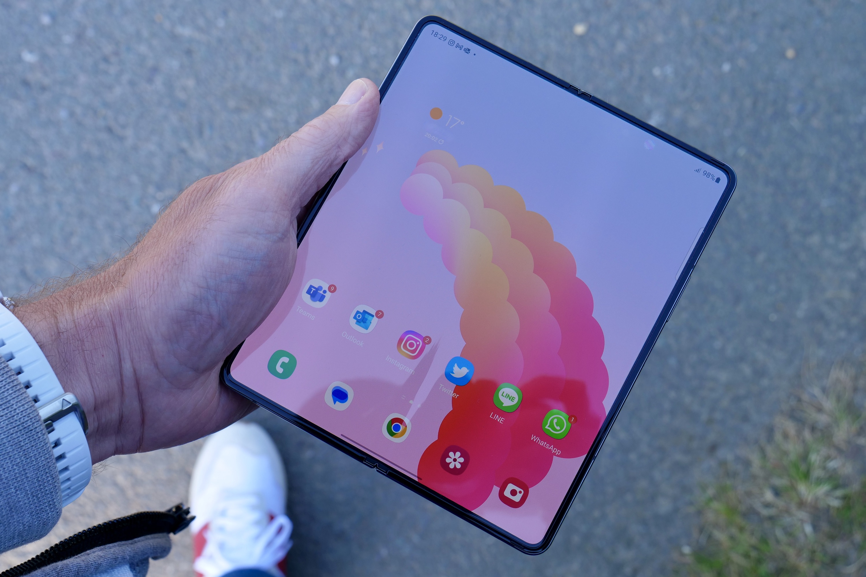 There's already a Samsung Galaxy Z Fold 5 deal (seriously) - Vimarsana News