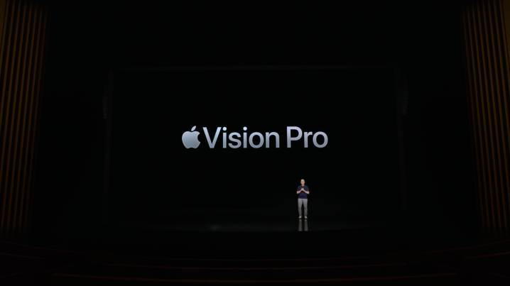 Apple Vision Pro raises the bar (and price) of AR headsets 7