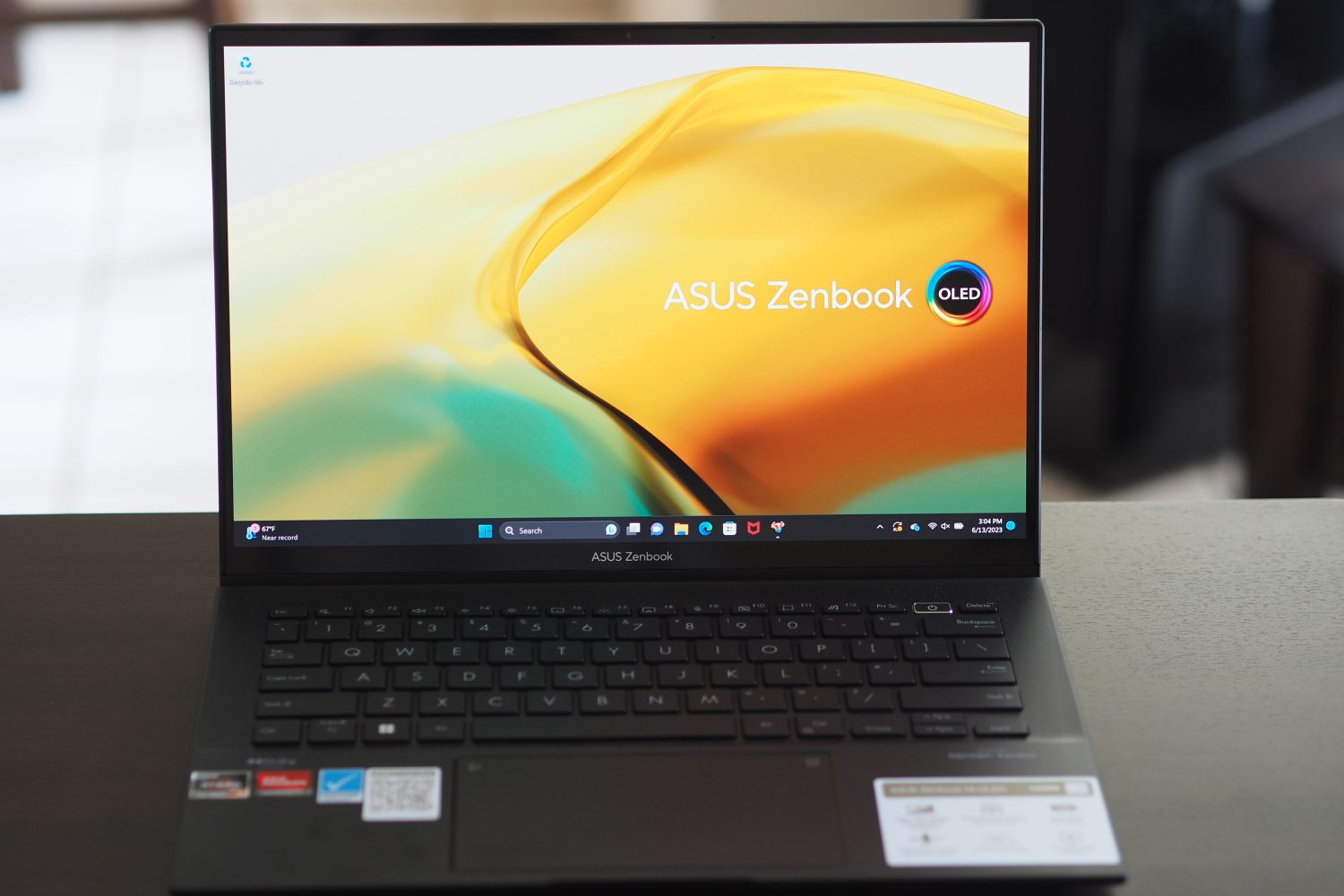 Asus Zenbook 14 OLED review: OLED on the cheap