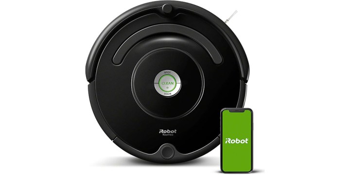 O iRobot Roomba 671 Robot Vacuum em um fundo branco.