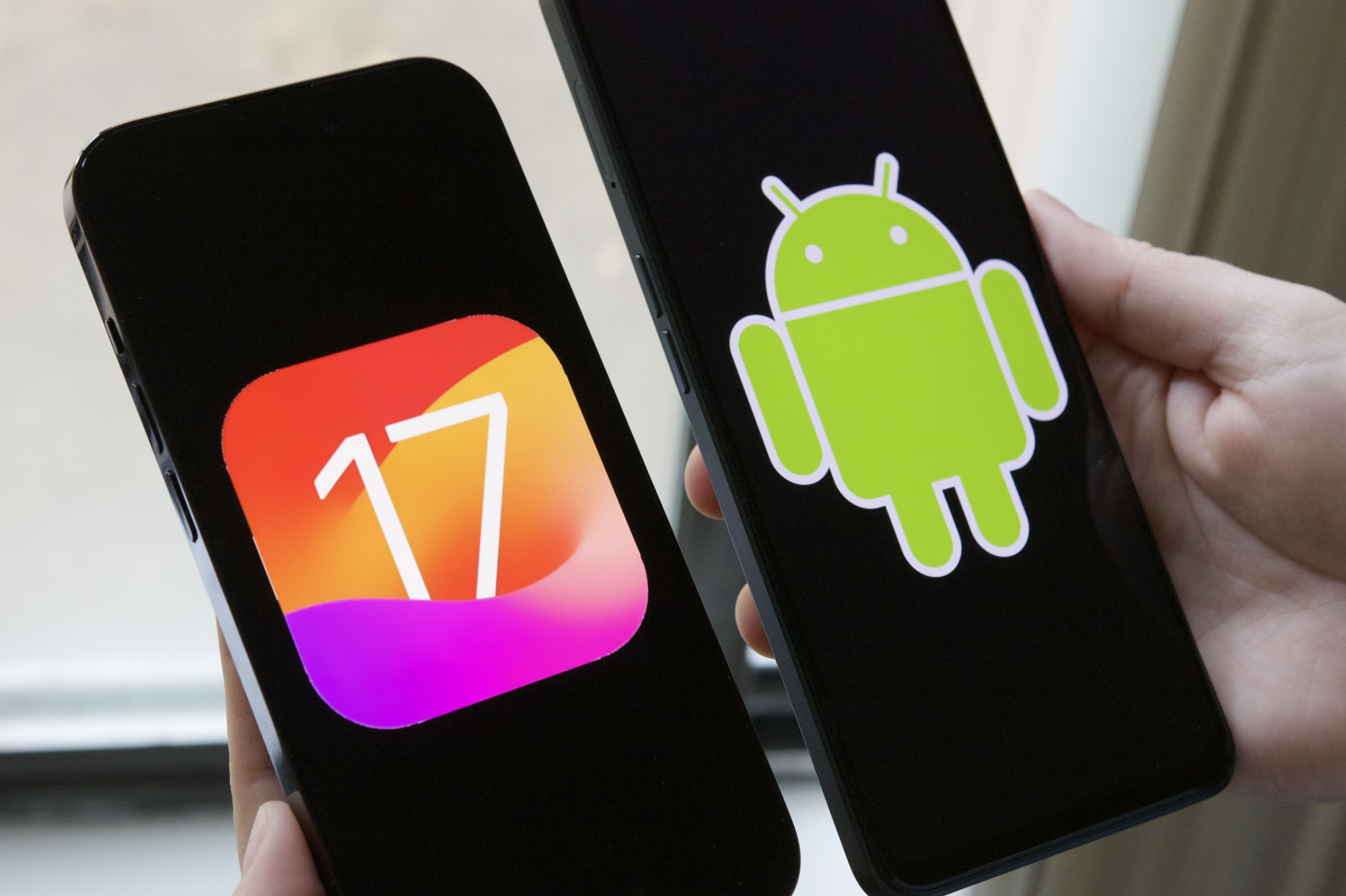 The 6 biggest iOS 17 features that Apple stole from Android - Vimarsana News