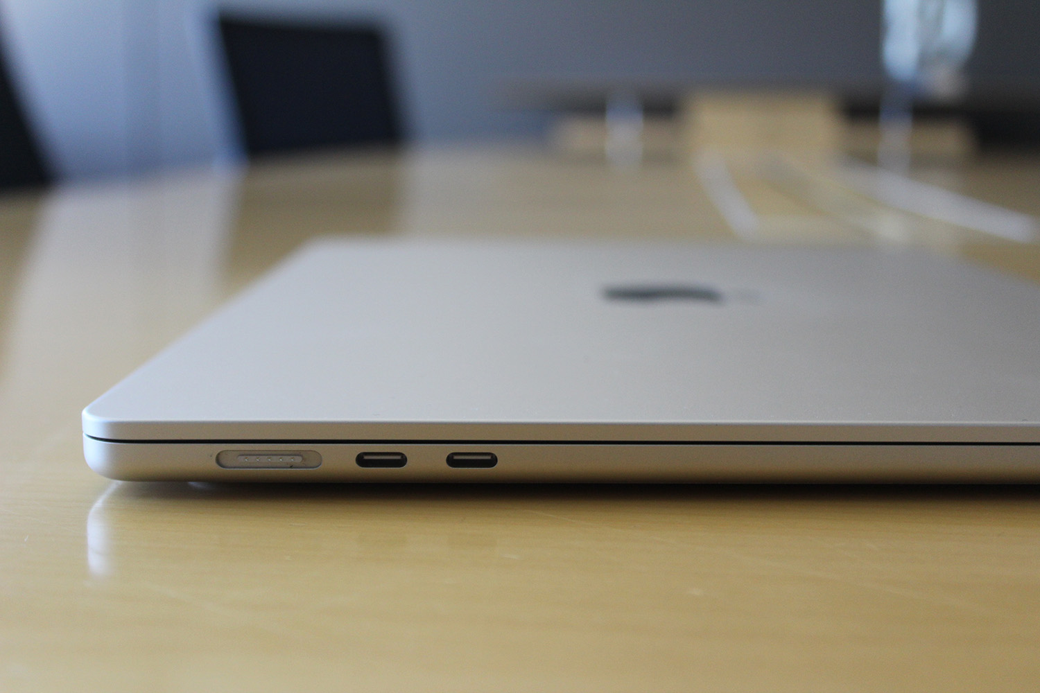 Review: Apple's 15-inch MacBook Air says what it is and is what it