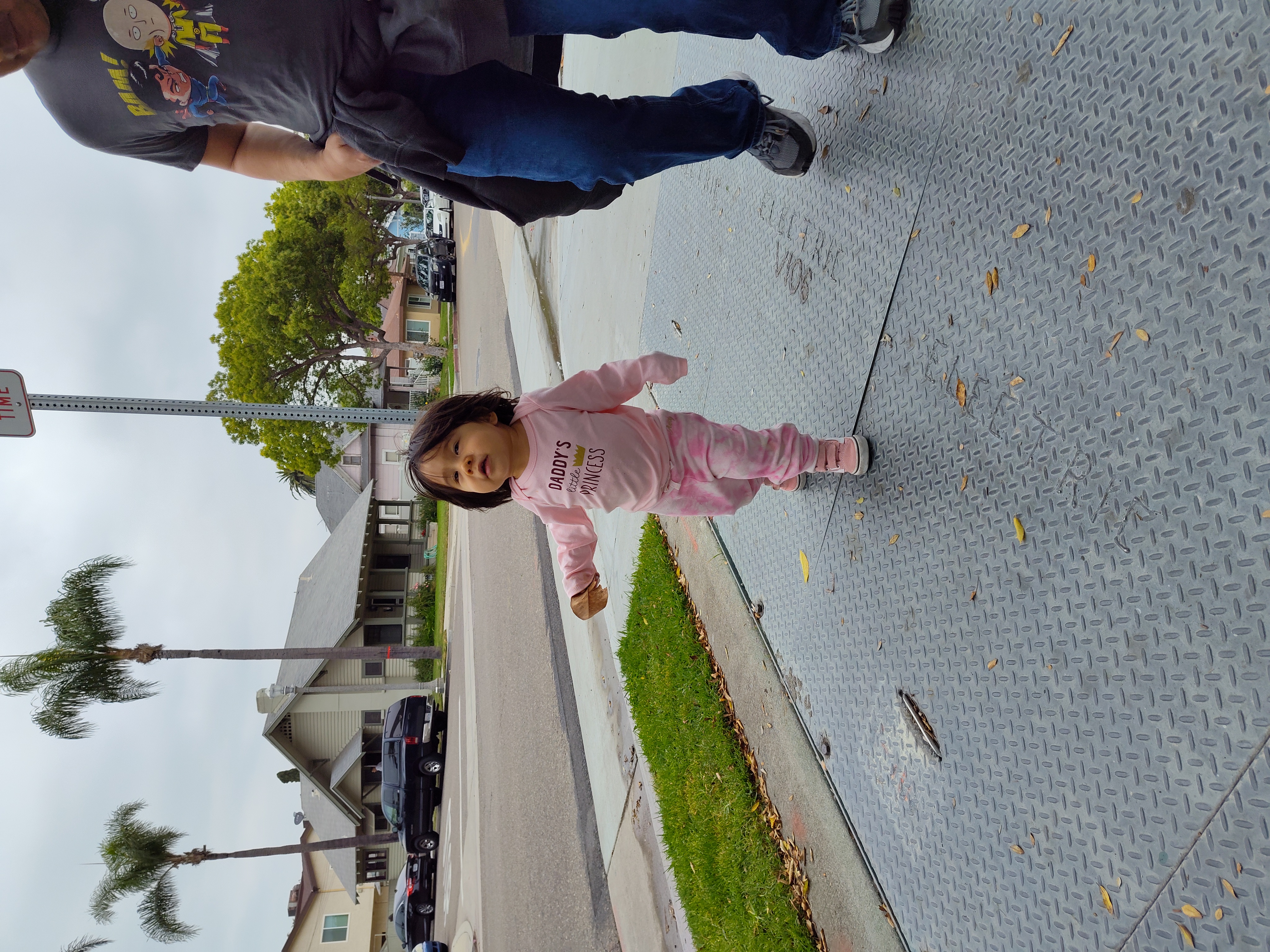 Active toddler taken with Moto G Stylus 5G 2023.