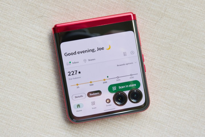 Starbucks app running on the Motorola Razr Plus cover screen.