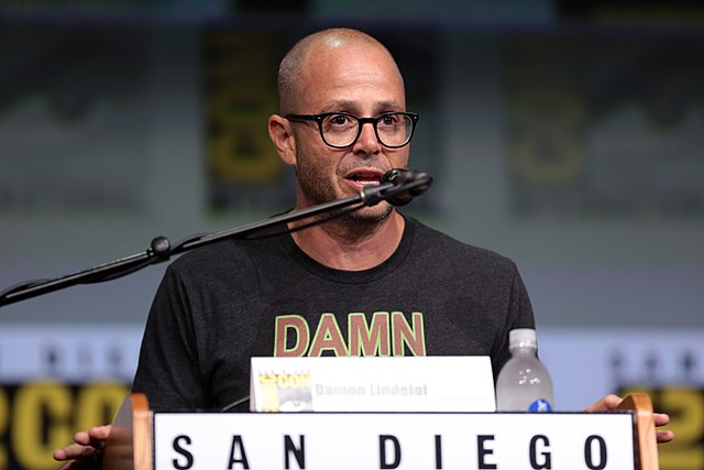 Damon Lindelof na San Diego Comic Con 2017.