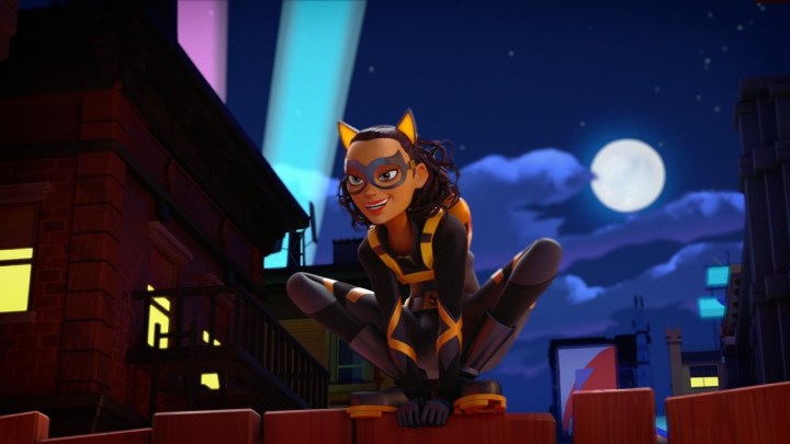 Catwoman accroupie sur un toit dans Batwheels.