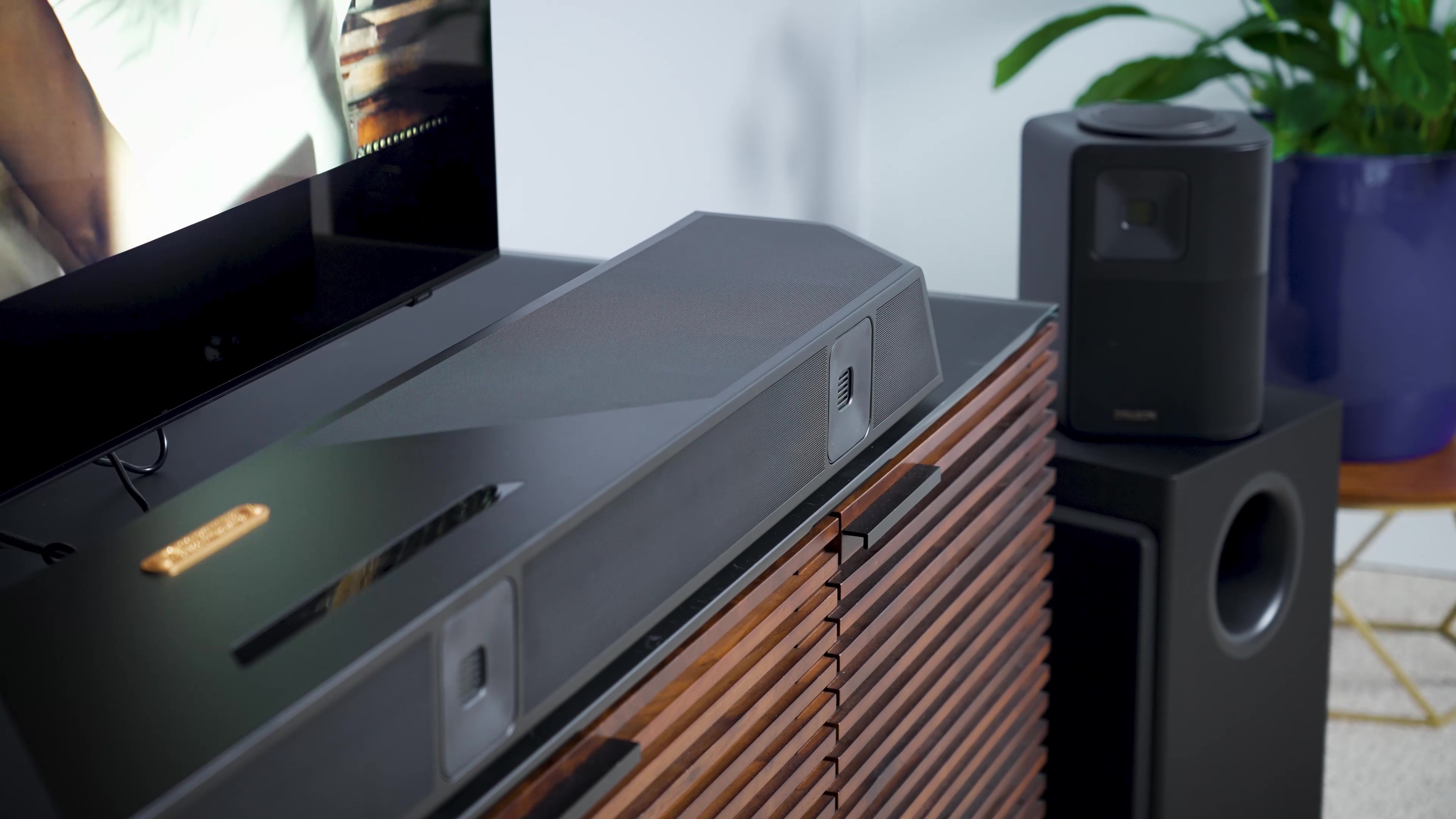 Nakamichi Dragon 11.4.6 surround system review: It slays - Vimarsana News