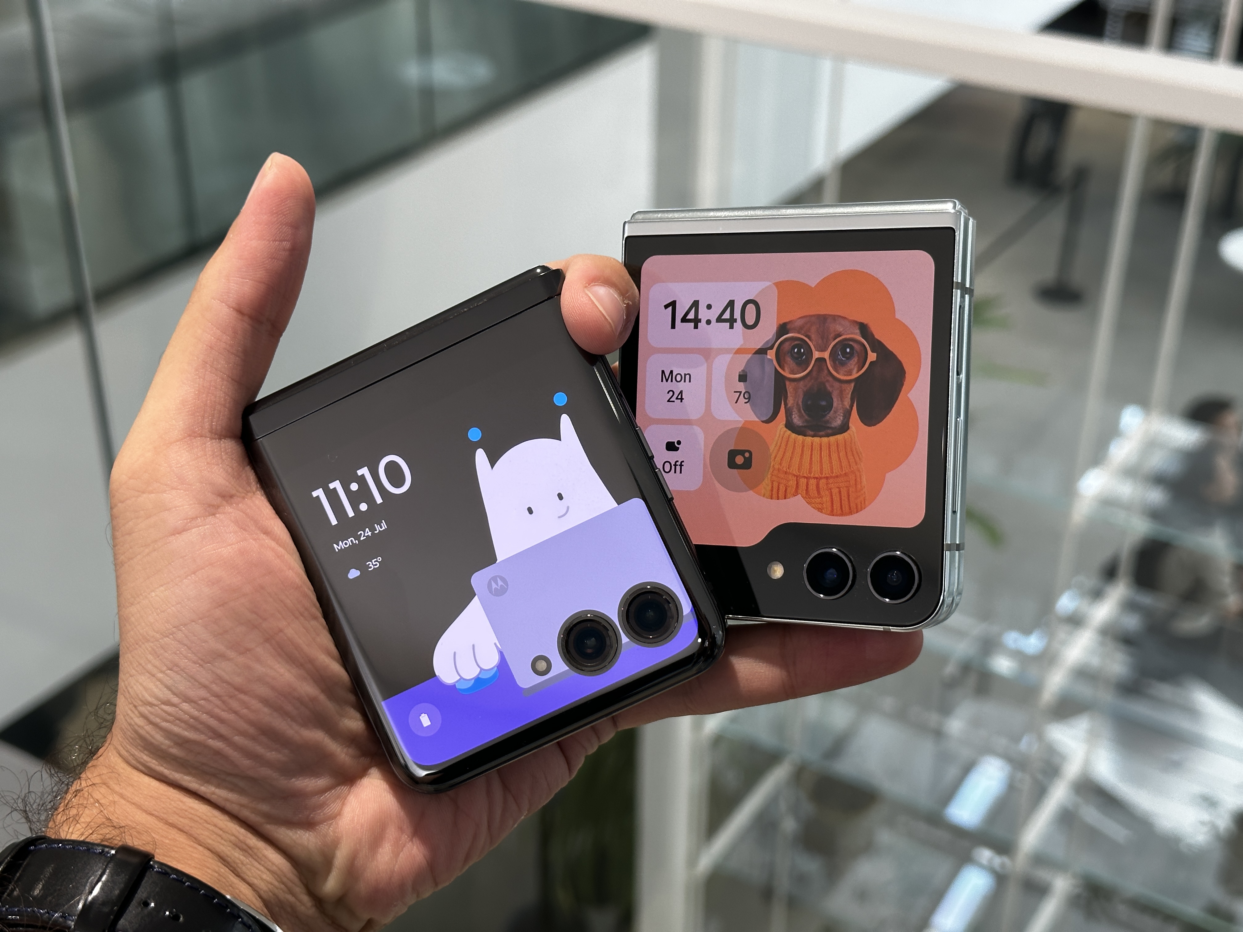 Foldable Phone Deals: Samsung, Motorola, and More, From $500 - Vimarsana News