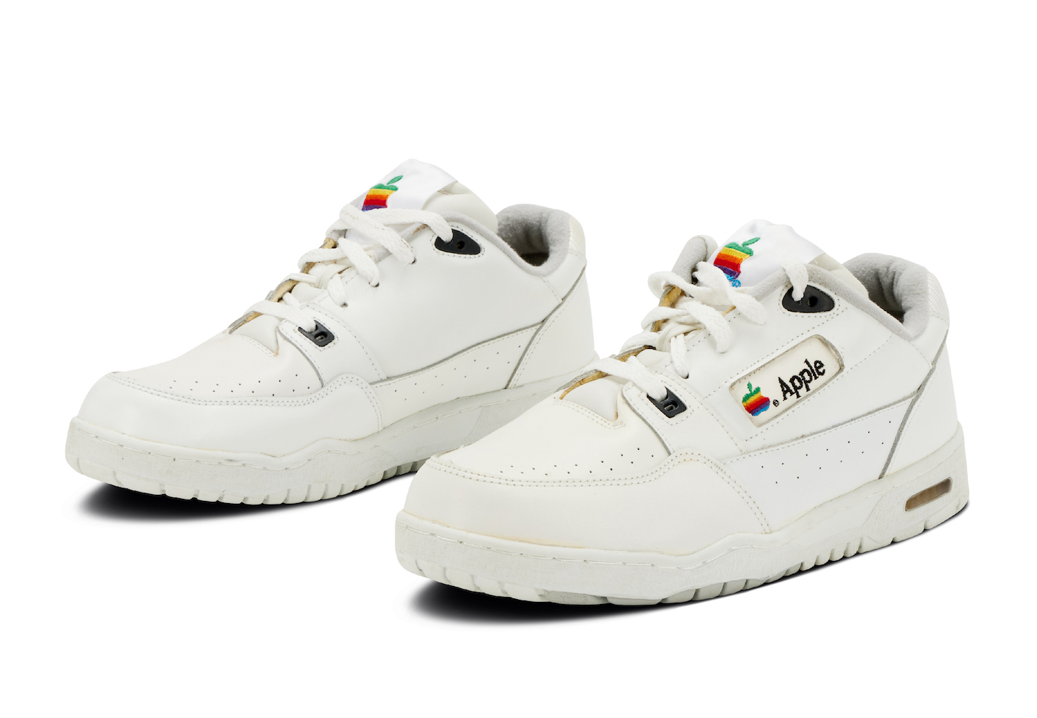 These Apple sneakers are rare and pricey, and very 1990s - Vimarsana News
