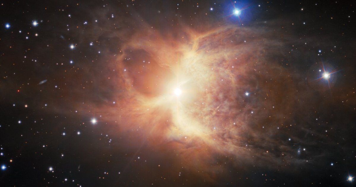 Star shredded its companion to create double-lobed nebula