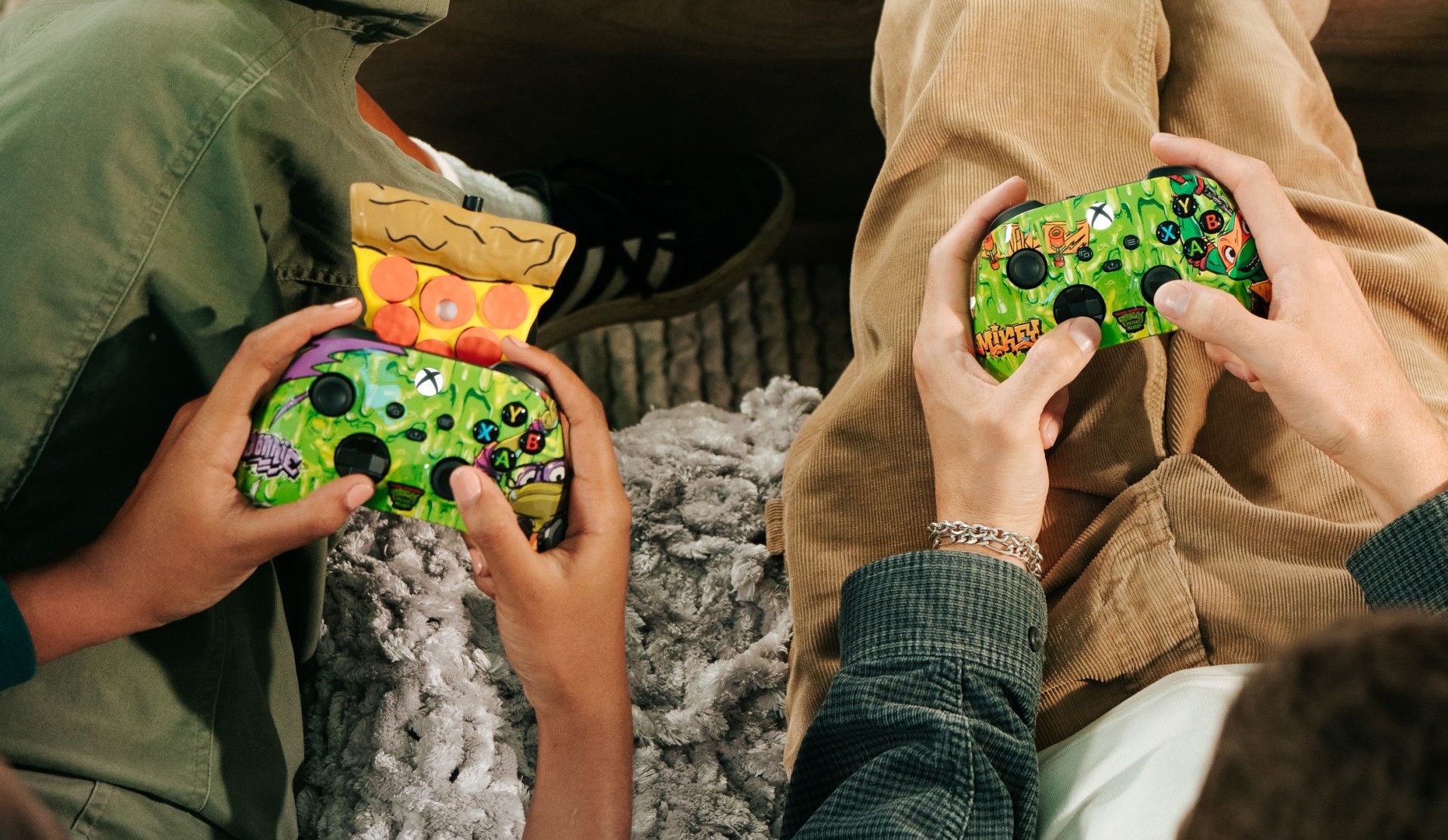 Xbox's new Ninja Turtles controllers smell just like pizza - Vimarsana News