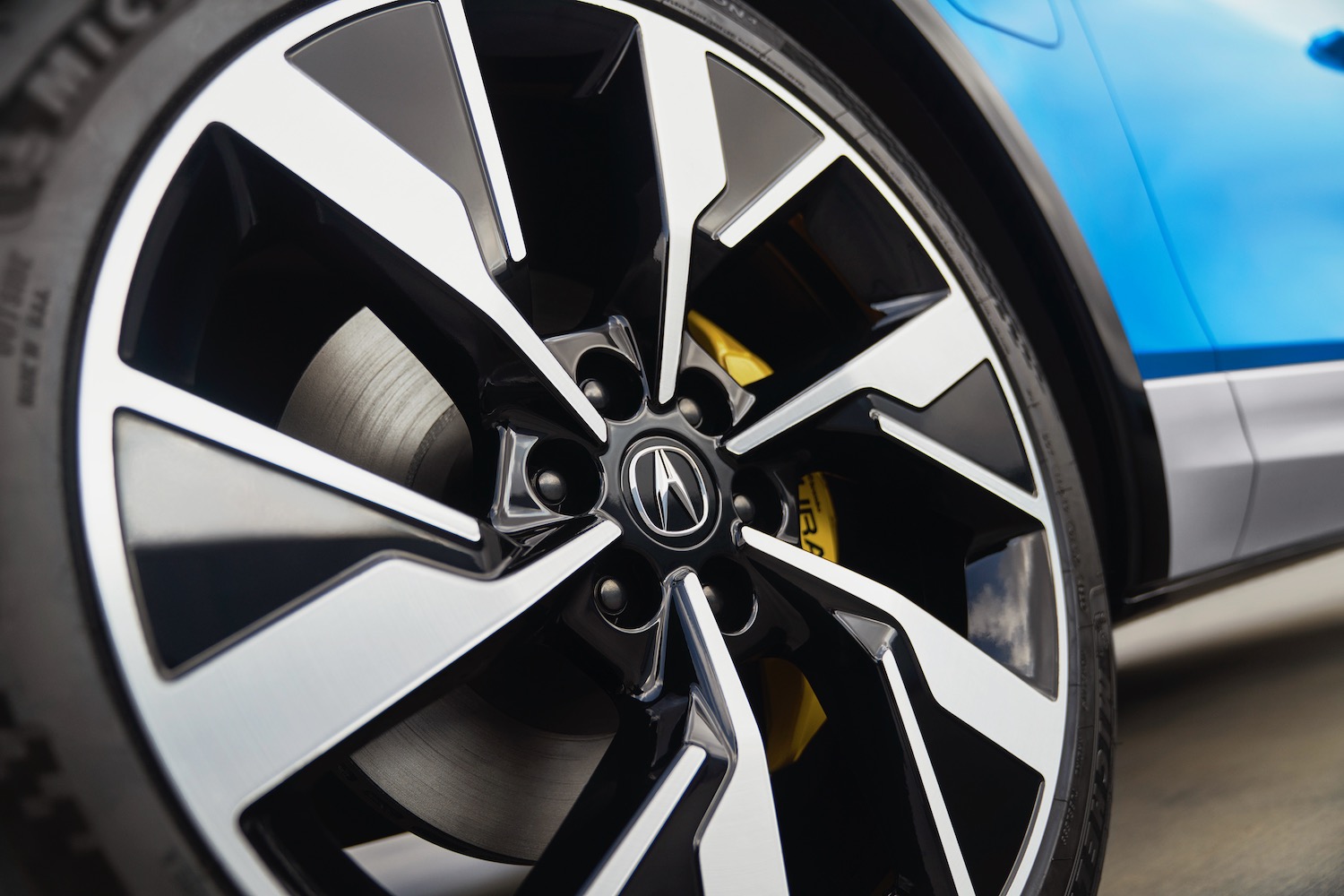 Wheel detail of the 2024 Acura ZDX.