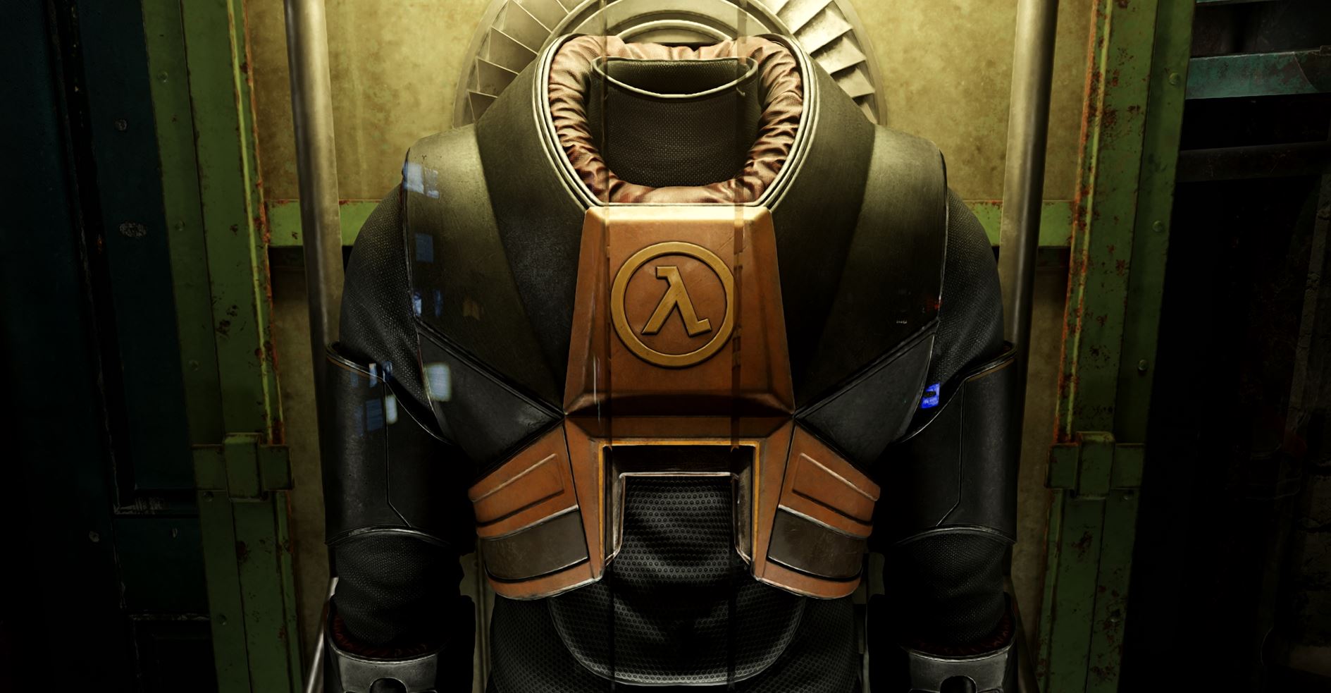 Gordon Freeman's suit in Half-Life 2 RTX