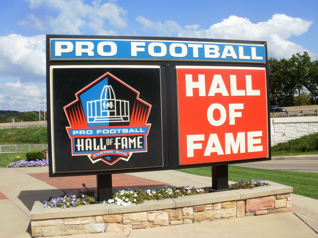 Watch 2023 Pro Football Hall of Fame Ceremony live stream