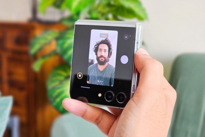 Taking selfies using cover screen on Samsung Galaxy Z Flip 5.