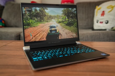 Alienware sale heavily discounts gaming laptops and gaming PCs