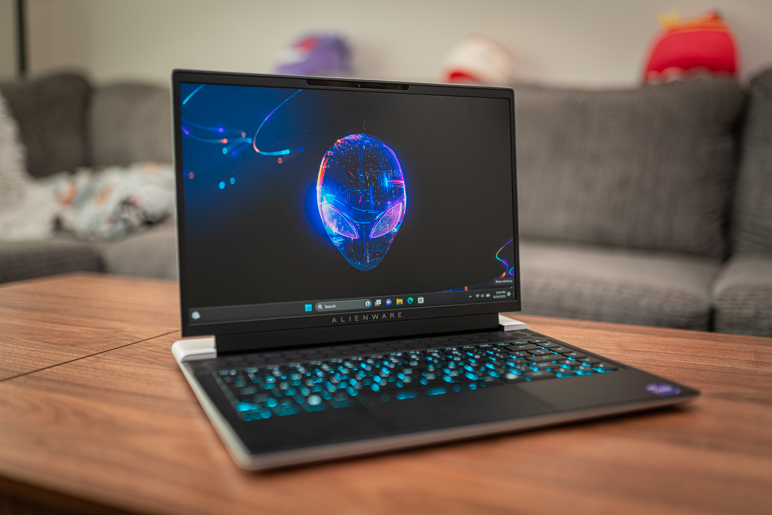 The Alienware x14 R2 gaming laptop on a desk.