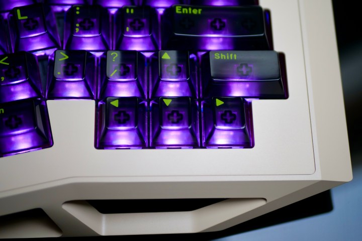The arrow keys on the Angry Miao AM AFA R2 keyboard.