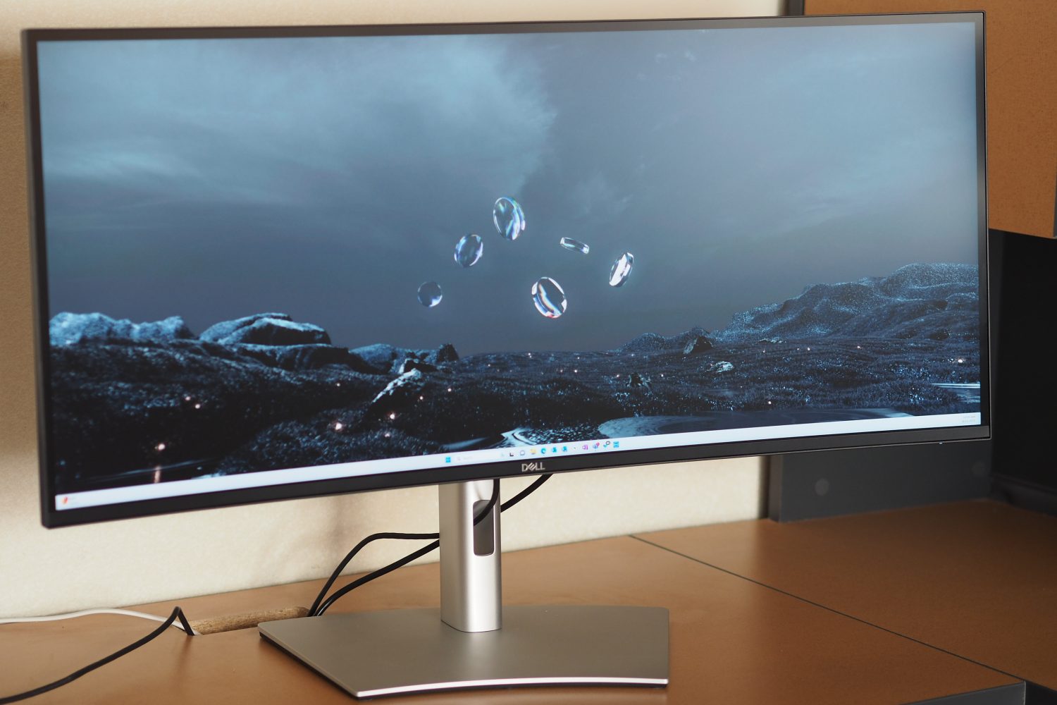 Dell UltraSharp 38 Curved USB-C Monitor front view.