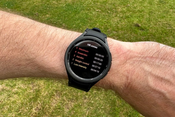 Zones de fréquence cardiaque après une séance d'entraînement sur la Samsung Galaxy Watch 6 Classic.