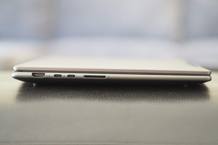 Lenovo Slim Pro 9i 14 left side view showing ports.