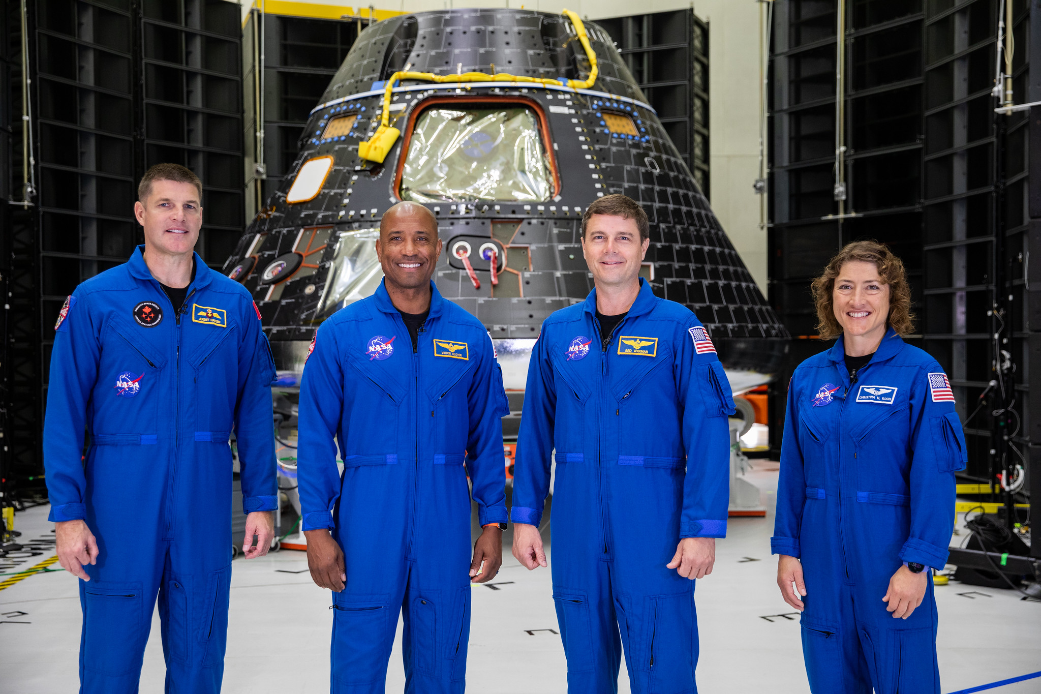 NASA's moon crew meet their Orion spacecraft for first time - Vimarsana News