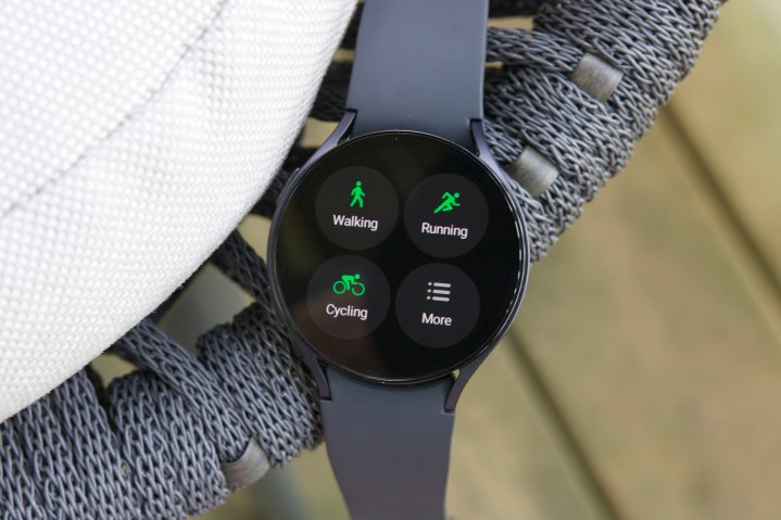 Workout widget on the Samsung Galaxy Watch 6.