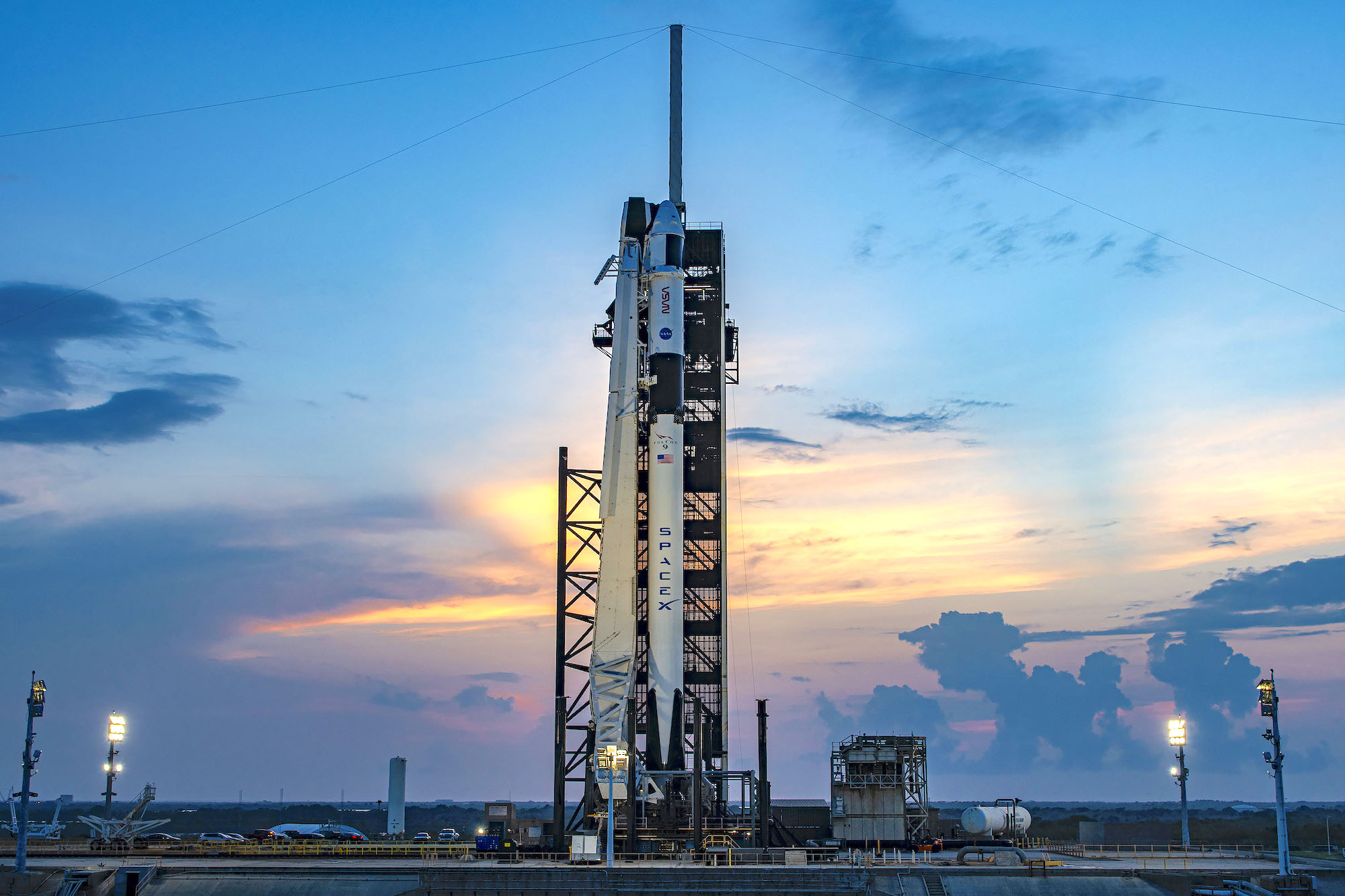 Crew-7's Falcon 9 rocket and Dragon spacecraft on the launchpad.