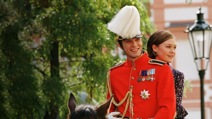 A man and a woman ride a horse in The Prince & Me.