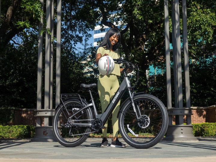 GOTRAX-CTI-3-Electric-Bike with rider