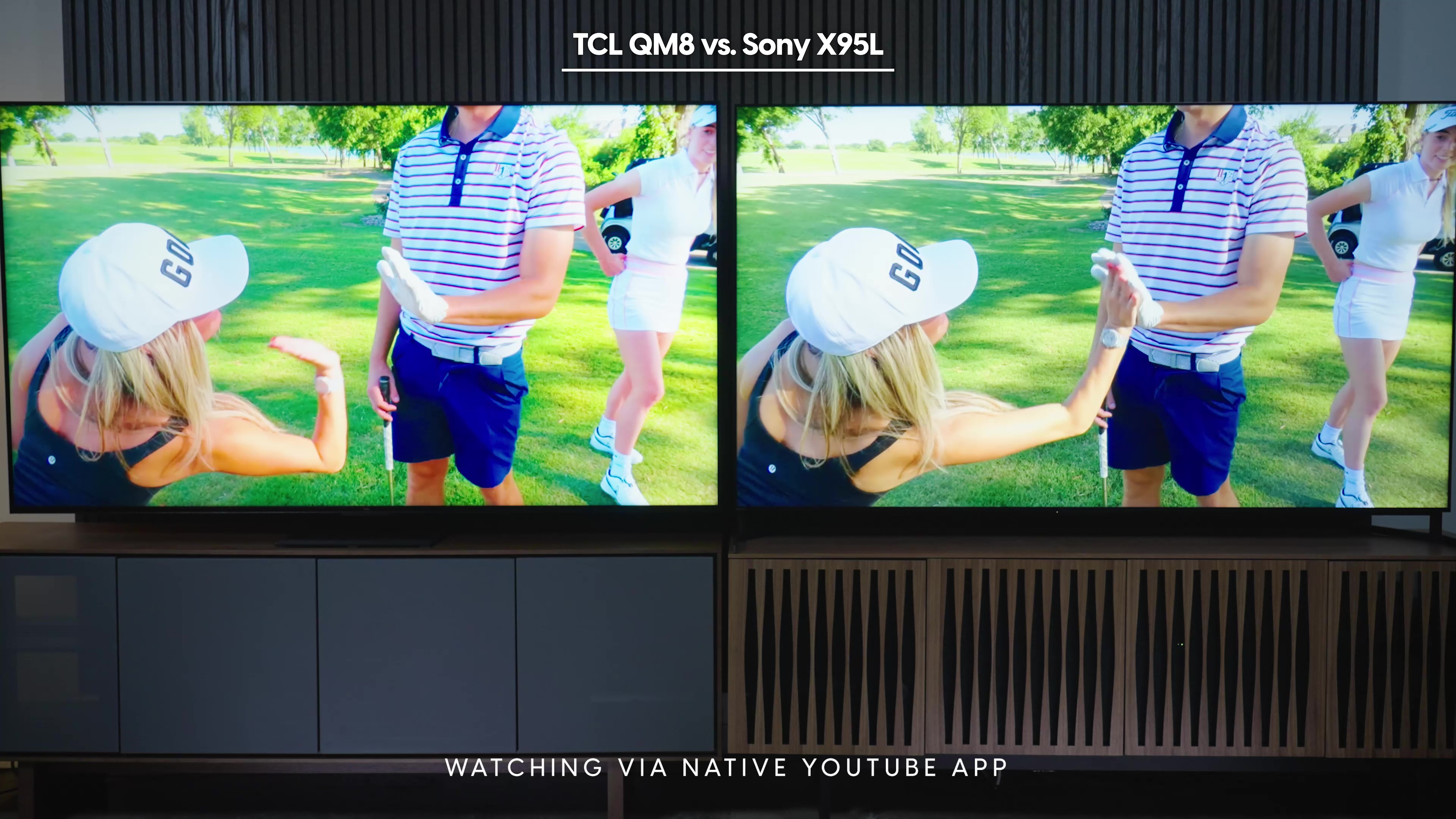 Comparación lado a lado de una captura de pantalla del canal Good Good Golf en la aplicación nativa de YouTube en Sony Bravia X95L vs TCL QM8.