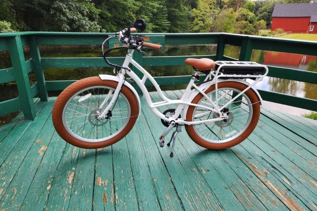 The Priority E-Coast is a pleasant to ride in parks as well streets.