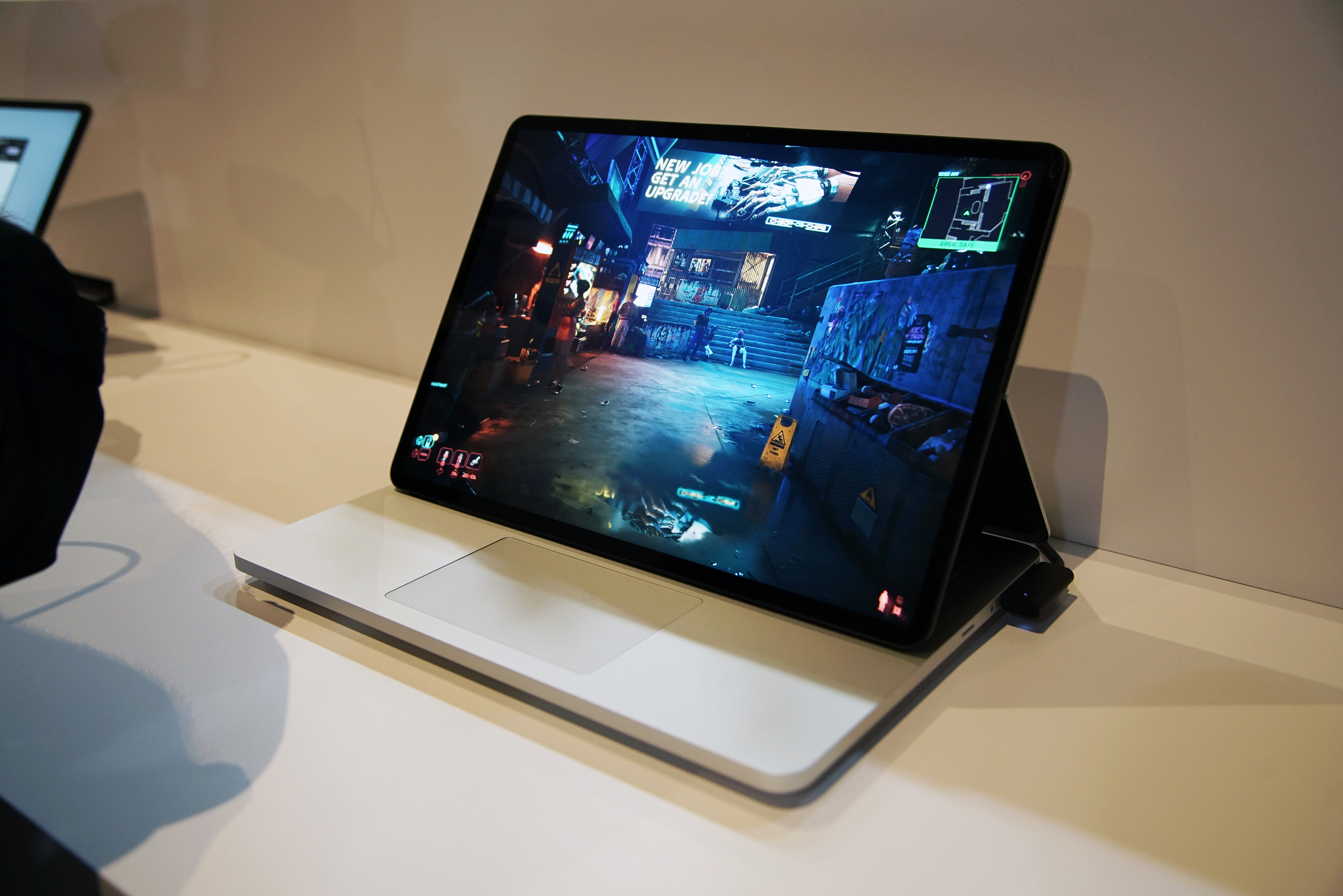 Surface Laptop Studio 2 vs. MacBook Pro M2: all about AI - Vimarsana News