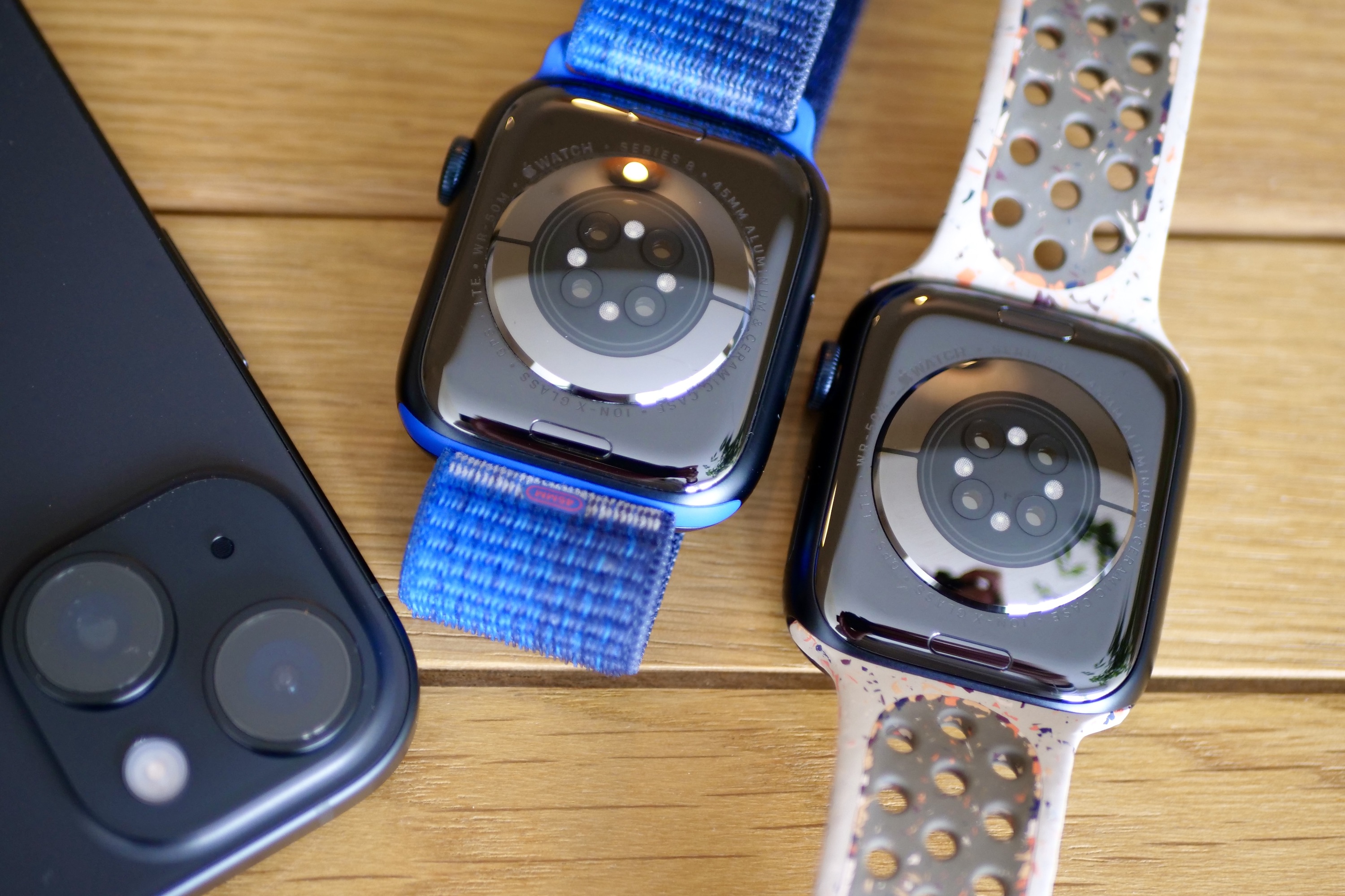 The Apple Watch Series 9 and Apple Watch Series 8 case back and sensors.