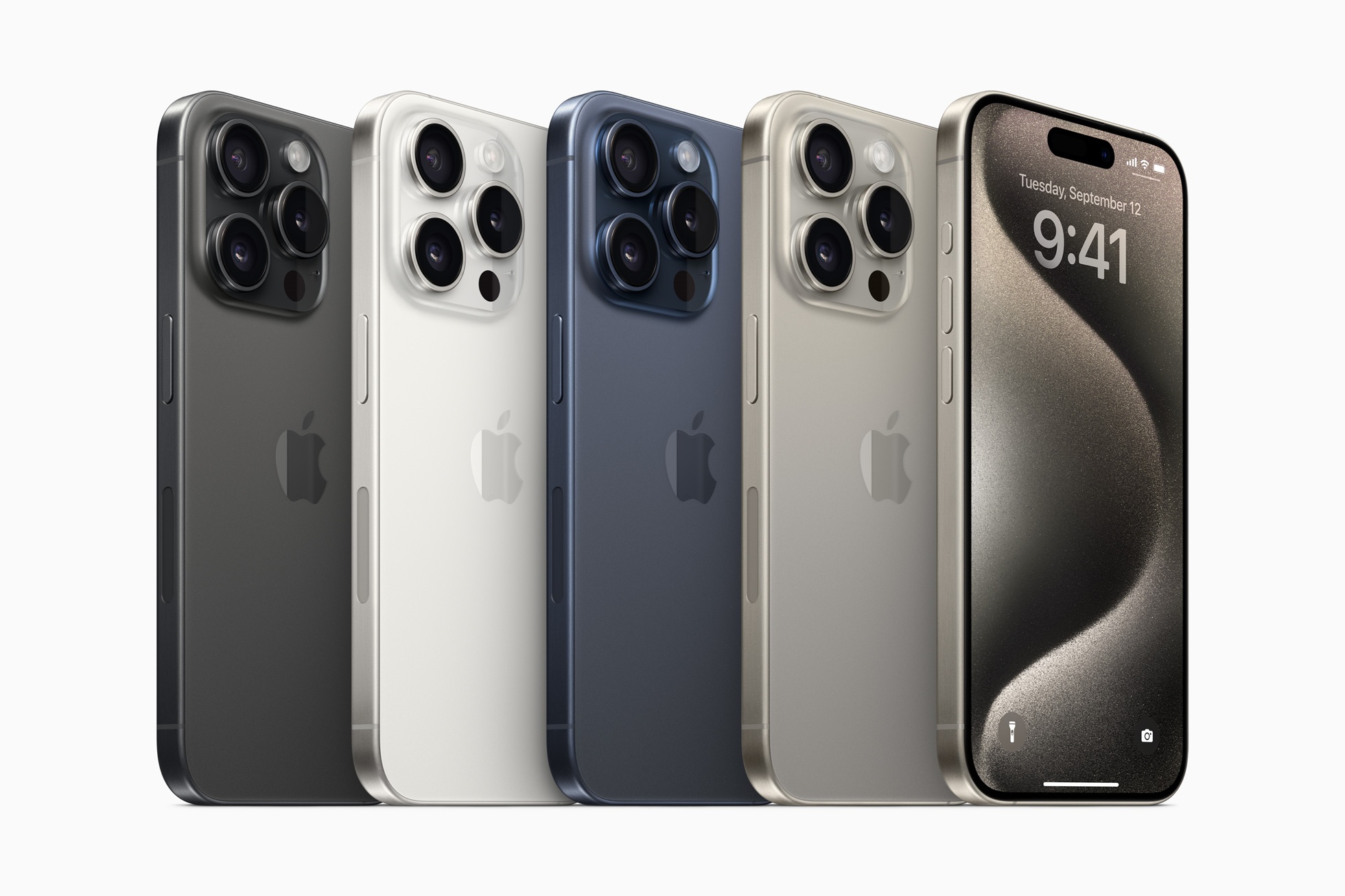 Color options for the iPhone 15 Pro pair.