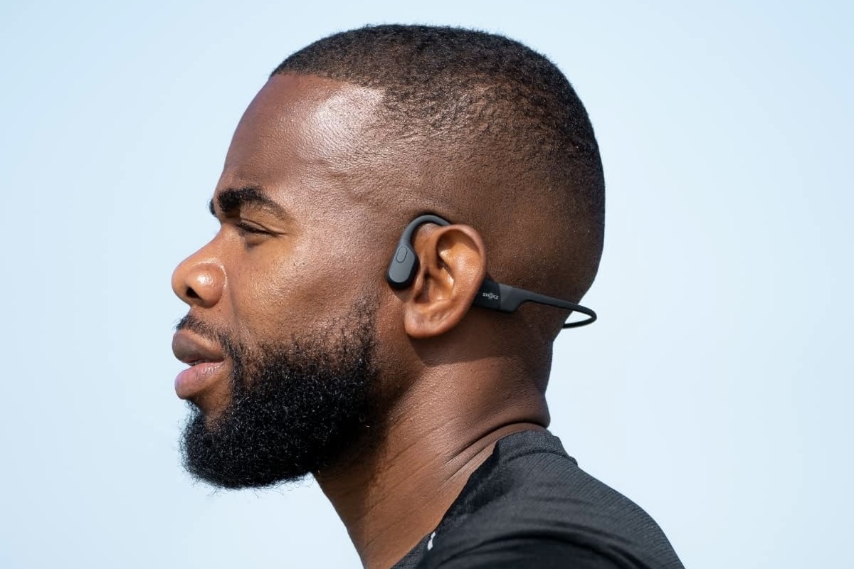 Cómo funcionan los auriculares de conducción ósea? - Digital Trends Español