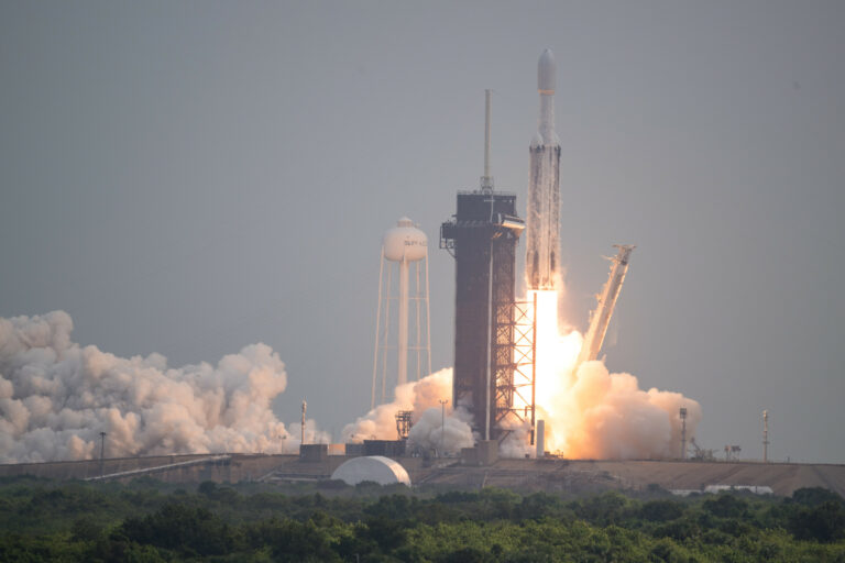 NASA's Psyche mission launches to explore a metal asteroid - Vimarsana News
