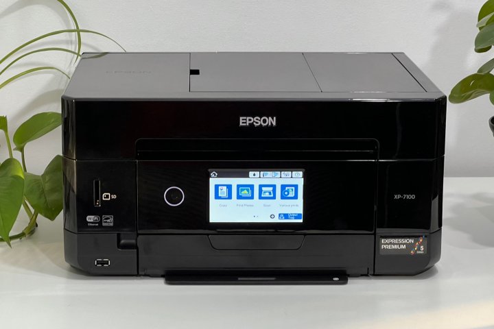 Epson's Expression Premium XP-7100 has shiny black faceted sides
