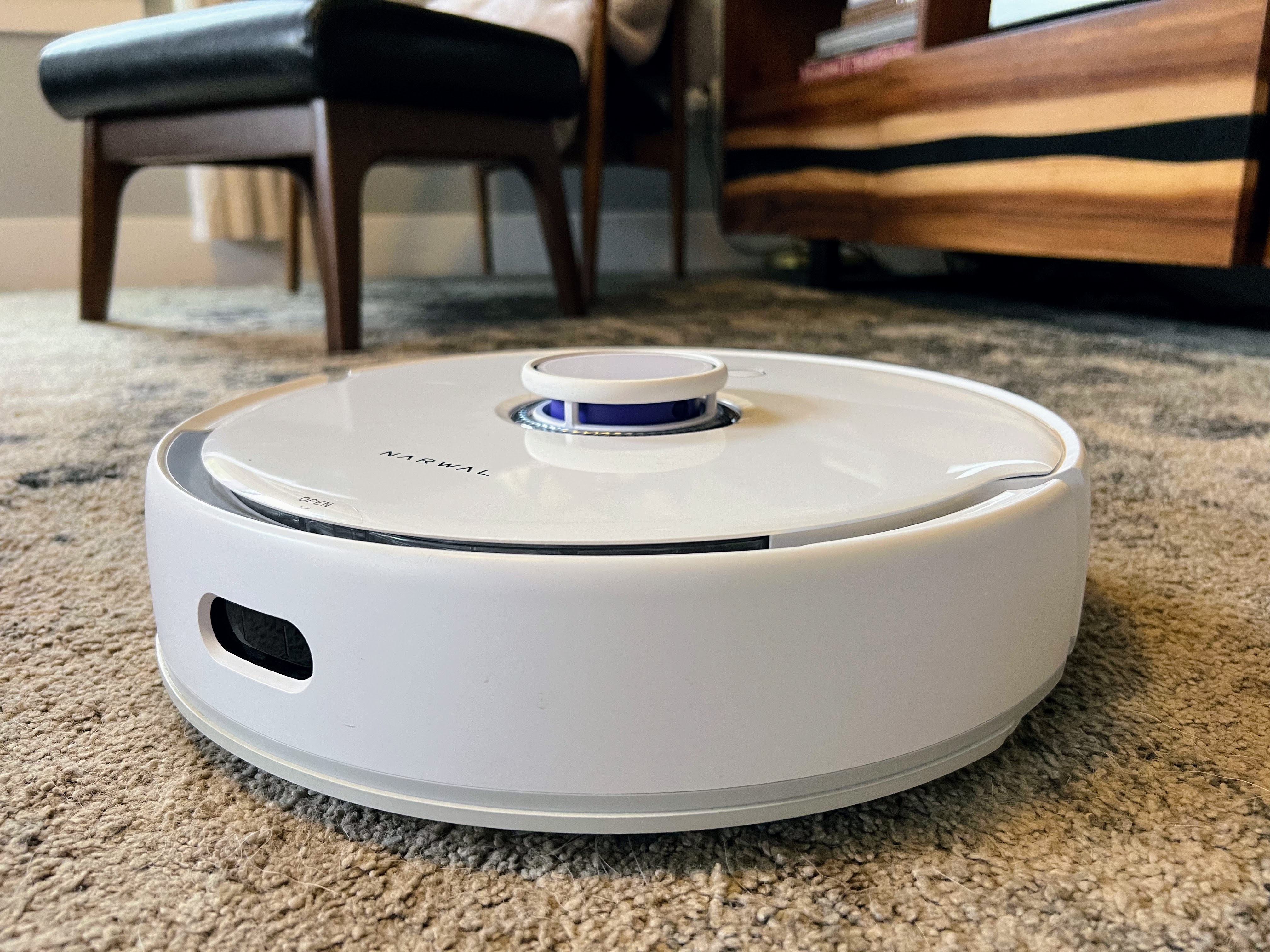 Narwal Freo robot vac/mop review - keep your floors shiny in style! - The  Gadgeteer